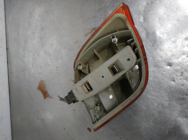Lampa zespolona tylna prawa 89FG13A602 FORD