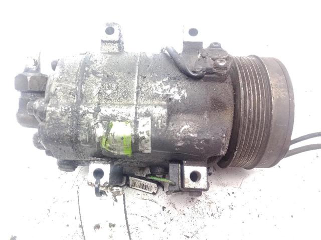 Sprężarka klimatyzacji Audi 100 4A2