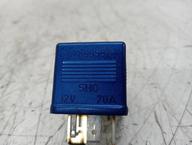 Przekaźnik świec żarowych Audi A8 4D2, 4D8