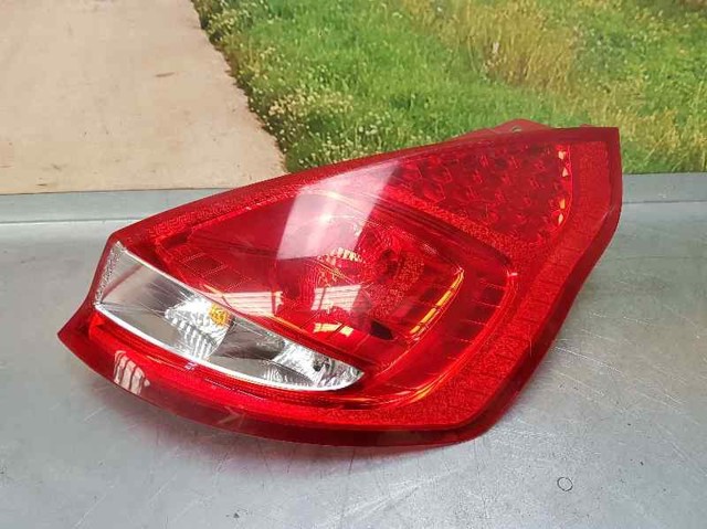 Lampa zespolona tylna prawa 8A6113404AE FORD