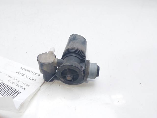 Pompka spryskiwacza szyby przedniej 8A6117K624AA FORD