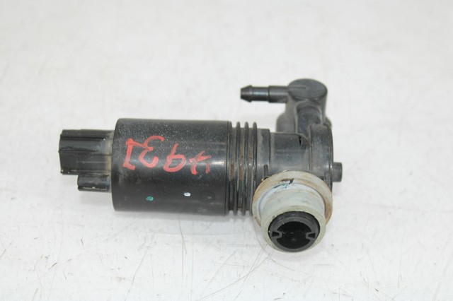 Pompka spryskiwacza szyby przedniej 8A6117K624AA FORD