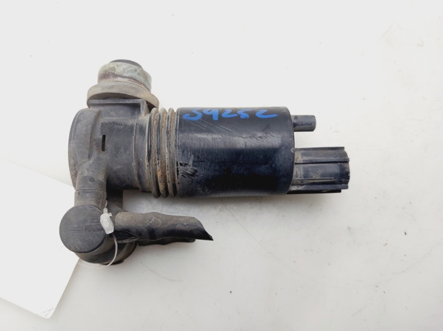Pompka spryskiwacza szyby przedniej 8A6117K624AA FORD
