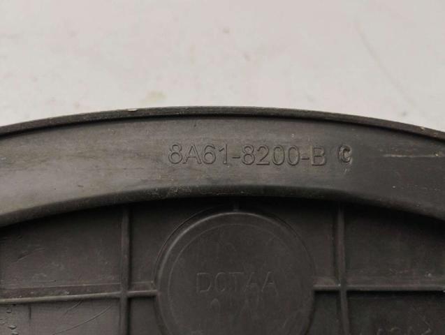 Atrapa chłodnicy Ford Fiesta CB1