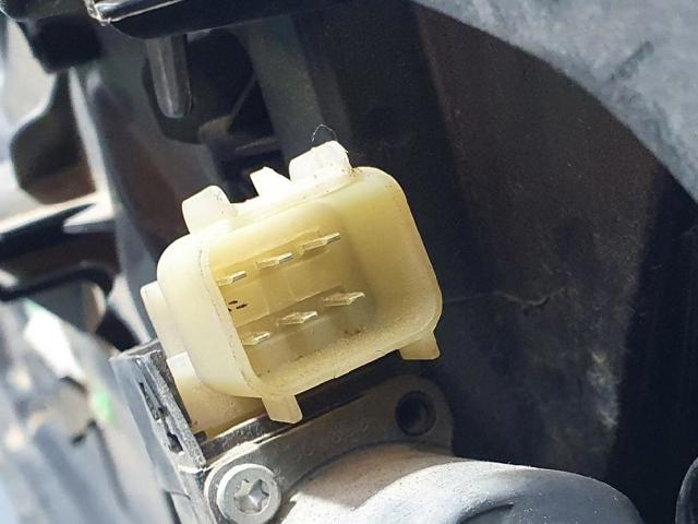 Mechanizm podnoszenia szyby drzwi przednich lewych 8A61B23209AB FORD
