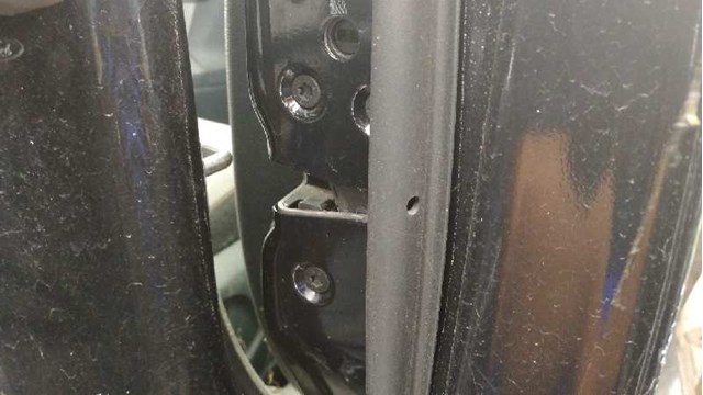 8A6AA21812BD Ford