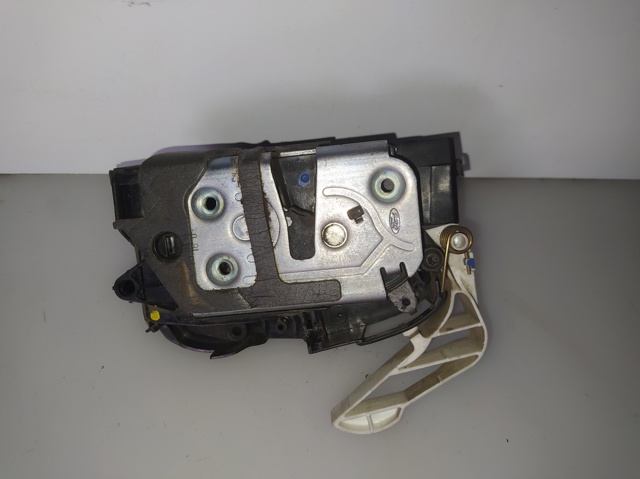 8A6AA21813AD Ford