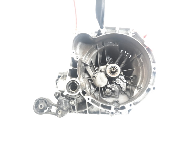 Mechaniczna skrzynia biegów w komplecie 8A6R7002EA MAZDA