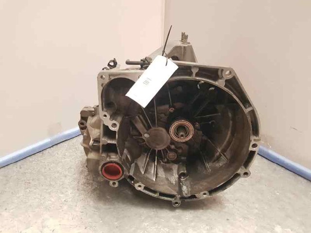 Mechaniczna skrzynia biegów w komplecie 8A6R7002EA MAZDA