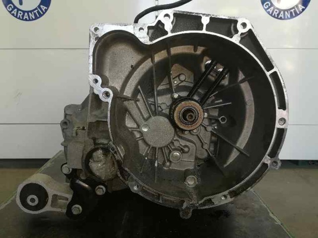 Mechaniczna skrzynia biegów w komplecie 8A6R7002EA FORD