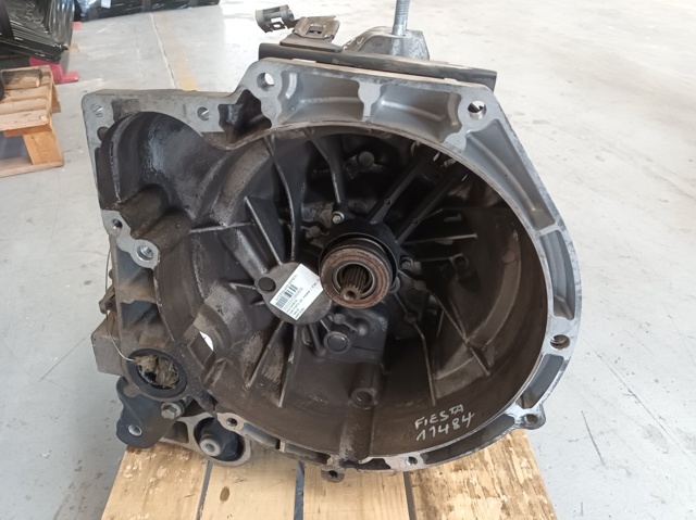 Mechaniczna skrzynia biegów w komplecie 8A6R7002EA FORD