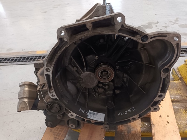 Mechaniczna skrzynia biegów w komplecie 8A6R7002JF FORD