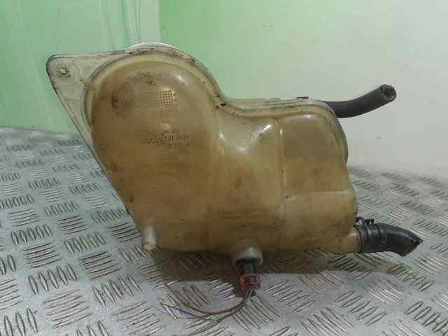 8D0121403C VAG