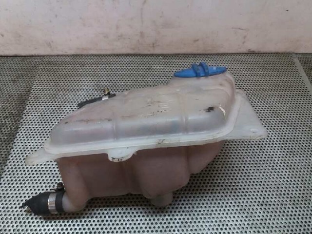 8D0121403D VAG
