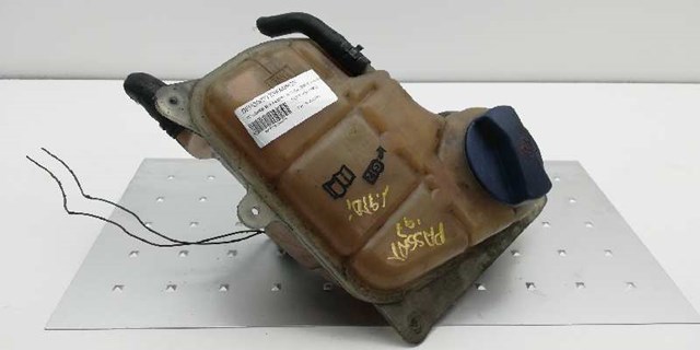 8D0121403J VAG