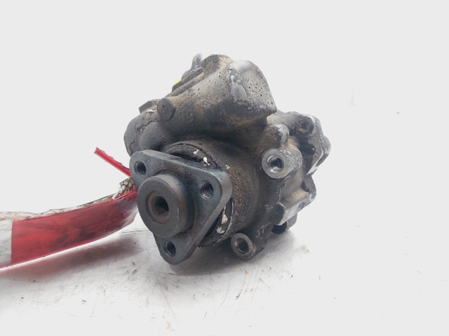 Pompa wspomagania hydraulicznego kierownicy 8D0145155Q VAG