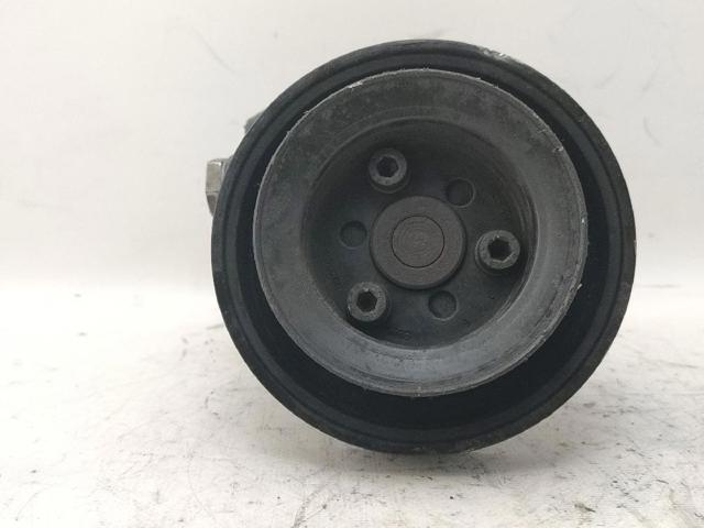 Pompa wspomagania hydraulicznego kierownicy 8D0145156AV VAG