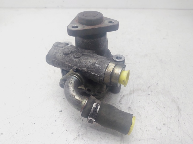Pompa wspomagania hydraulicznego kierownicy 8D0145177Q VAG