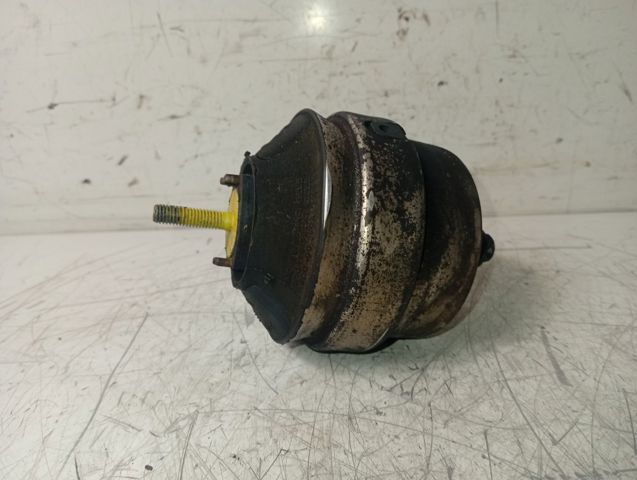 Poduszka (podpora) silnika prawa 8D0199382AE VAG