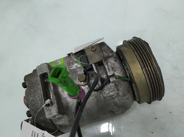 8D0260805 VAG