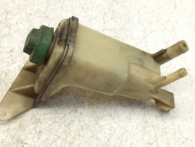 Zbiornik płynu wspomagania 8D0422373C VAG