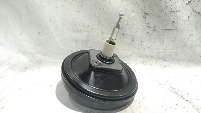 Wzmacniacz próżniowy hamulców 8D0612105 VAG