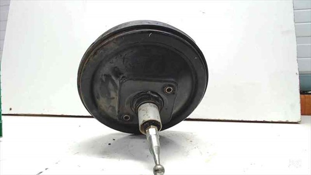 Wzmacniacz próżniowy hamulców 8D0612105A VAG