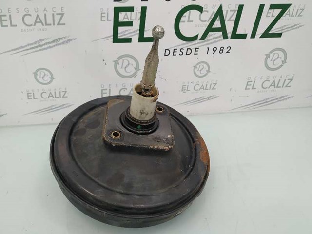 Wzmacniacz próżniowy hamulców 8D0612105F VAG