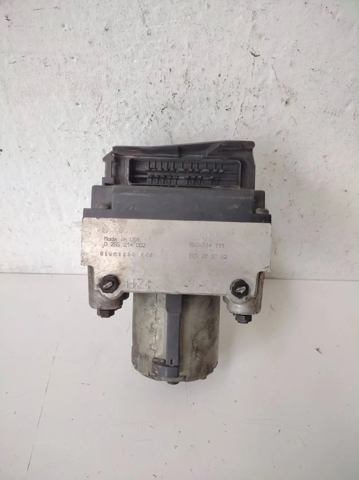 Sterownik ABS  hydrauliczny 8D0614111A VAG