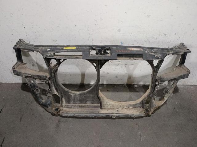 Osłona chłodnicy kompletna (panel mocowania reflektorów) do Audi A4 8D2