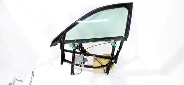 Mechanizm podnoszenia szyby drzwi przednich lewych 8D0837461 VAG