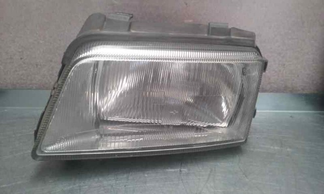 Reflektor lewy 8D0941003A VAG