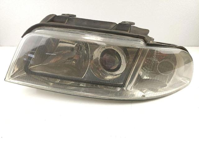 Reflektor lewy 8D0941003AK VAG