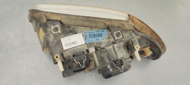 Reflektor prawy 8D0941004AK VAG
