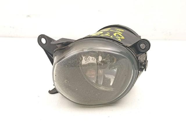 Lampa przeciwmgielna lewa 8D0941699B VAG