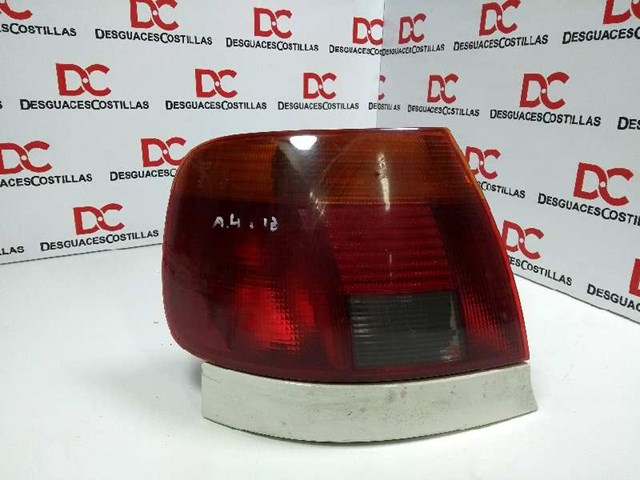 Lampa zespolona tylna lewa 8D0945095A VAG