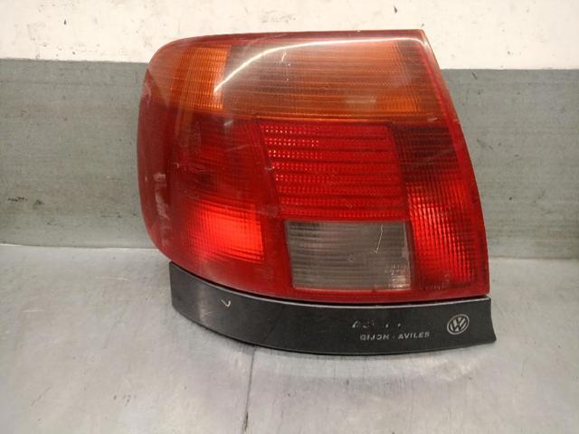 Lampa zespolona tylna lewa 8D0945111A VAG