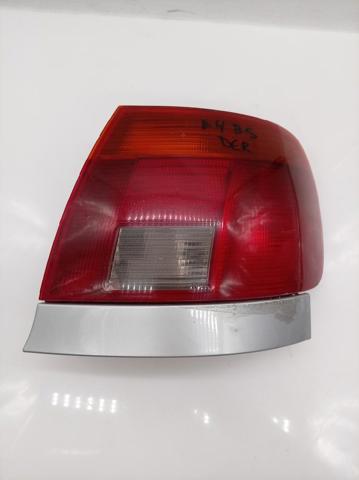 Lampa zespolona tylna prawa 8D0945112A VAG