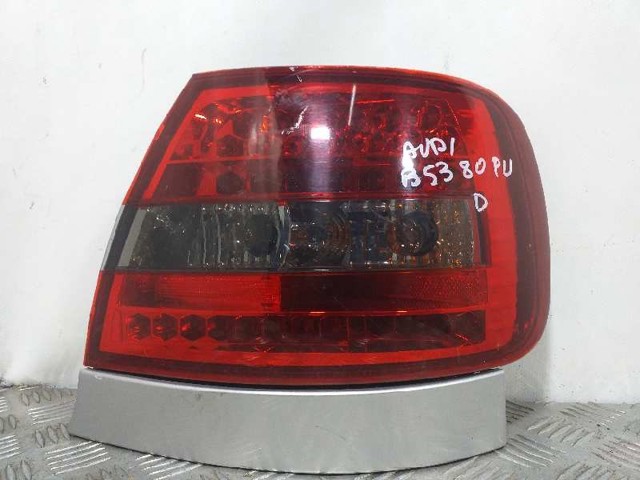 Lampa zespolona tylna prawa 8D0945112A VAG