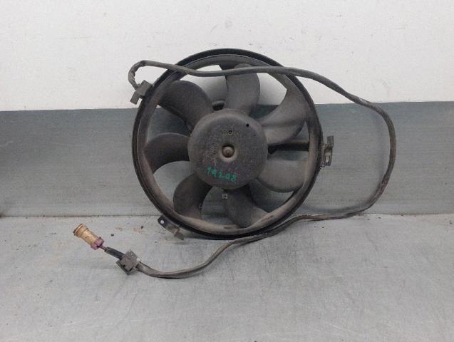 Wentylator elektryczny układu chłodzenia kompletny (silnik+wirnik) 8D0959455B VAG