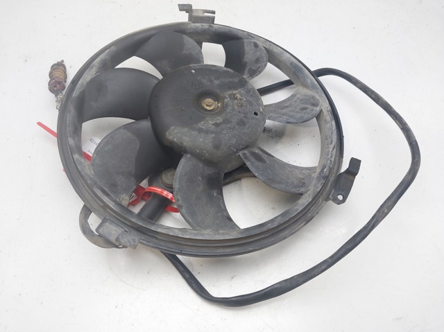 Wentylator elektryczny układu chłodzenia kompletny (silnik+wirnik) 8D0959455C VAG