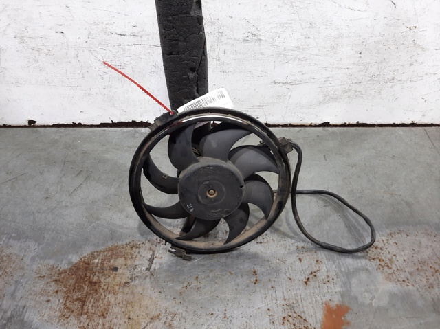 Wentylator elektryczny układu chłodzenia kompletny (silnik+wirnik) 8D0959455C VAG