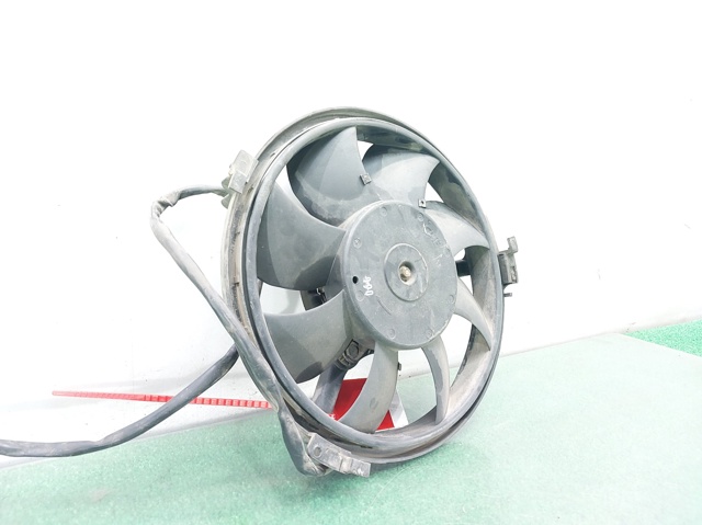 Wentylator elektryczny układu chłodzenia kompletny (silnik+wirnik) 8D0959455L VAG