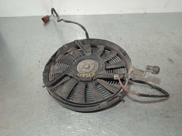 Wentylator elektryczny klimatyzacji kompletny (silnik+wirnik) 8D0959457A VAG