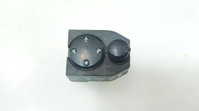 Sterownik lusterek bocznych, na drzwi 8D095956501C VAG