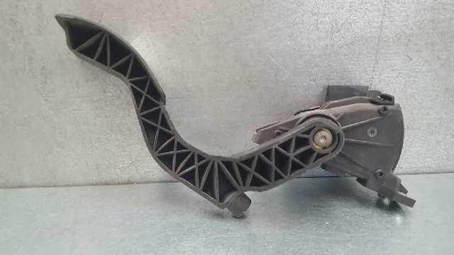 Pedał przyspieszenia (gazu) Audi A8 4D2, 4D8