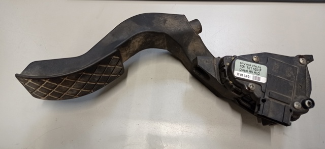 Pedał przyspieszenia (gazu) 8D1721523F VAG