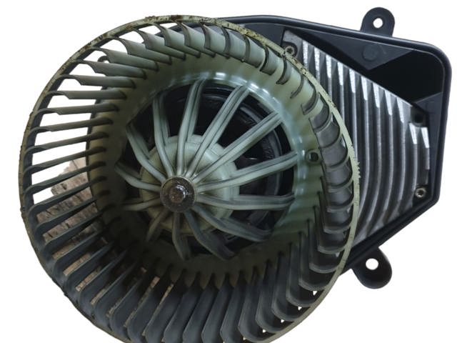 8D1820021 VAG