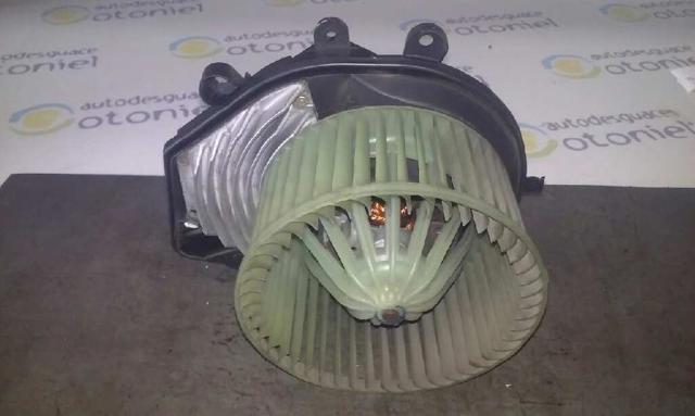 8D1820021 VAG