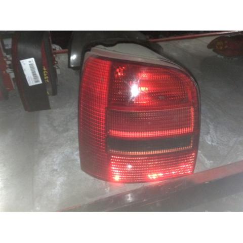 Lampa zespolona tylna lewa 8D9945111 VAG